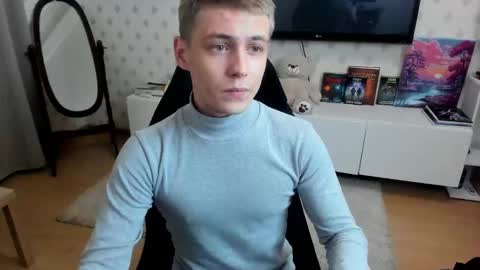 Max online show from 11.06.25