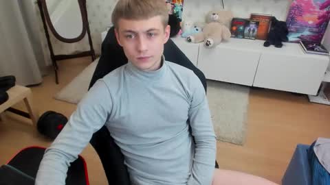 Max online show from 11.23.25