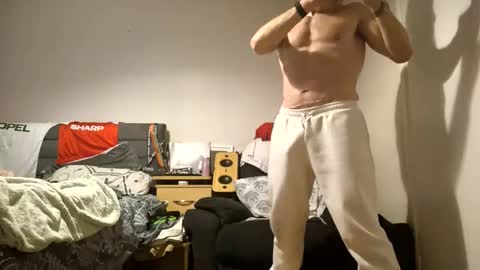 Snapshot of erniemac chatting on 12.14.25 Ernie online show from 12.14.25