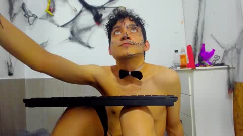 Snapshot of eros_fang chatting on 10.25.25 eros_fang online show from 10.25.25