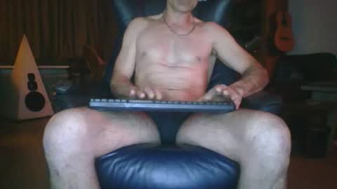erostja557 online show from 04.17.26