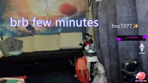 Snapshot of erotic_dessire chatting on 01.19.25 Eve online show from 01.19.25