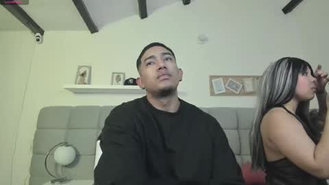 Snapshot of erotic_sins chatting on 11.17.25 erotic_sins online show from 11.17.25