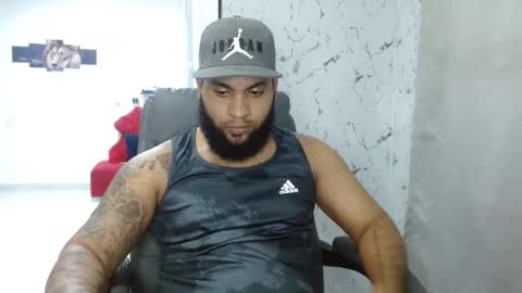 Snapshot of eroticoblack chatting on 03.11.26 Eroticoblack online show from 03.11.26