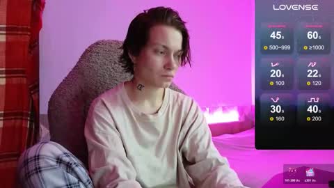 esajukyy online show from 10.28.25