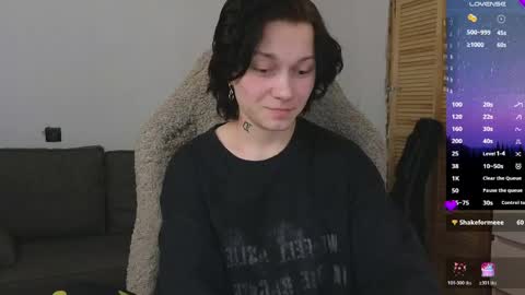 esajukyy online show from 04.21.26