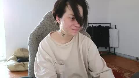 esajukyy online show from 07.03.26