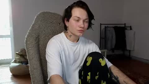esajukyy online show from 07.12.26