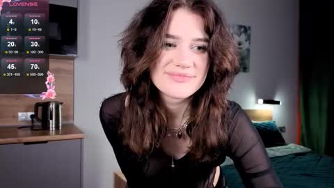 EshleGreen online show from 11.29.25