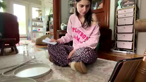esimaralda online show from 05.23.26