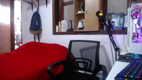 Esteban online show from 02.21.25