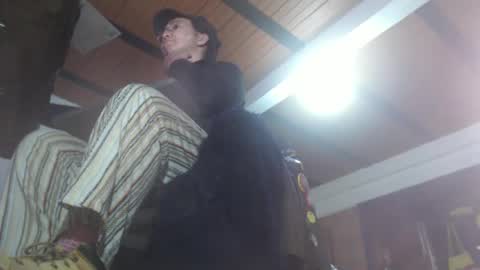 Eskela911 online show from 12.15.24