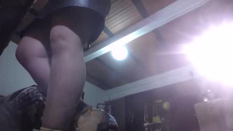 Eskela911 online show from 12.18.24