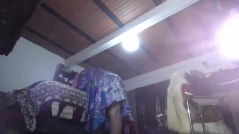 Eskela911 online show from 12.21.24