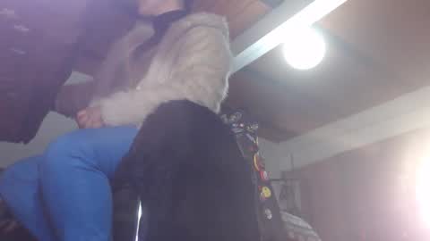 Eskela911 online show from 02.15.25