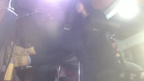 Eskela911 online show from 02.17.25