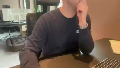 Snapshot of eskp chatting on 03.11.25 eskp online show from 03.11.25