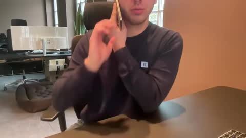 Snapshot of eskp chatting on 03.11.25 eskp online show from 03.11.25