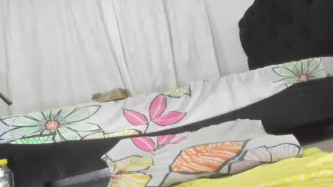 esmeralda online show from 02.15.25