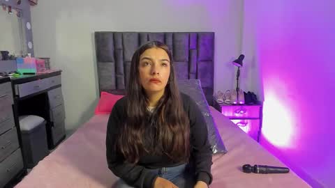 Perla online show from 01.18.26