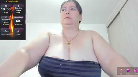 Esmeralda online show from 06.24.26