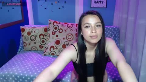 Snapshot of esmerraldaa_mia chatting on 02.08.25 Esmeralda online show from 02.08.25