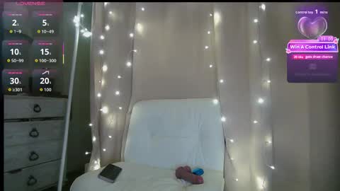 Snapshot of esoterickitten777 chatting on 02.03.26 axe online show from 02.03.26