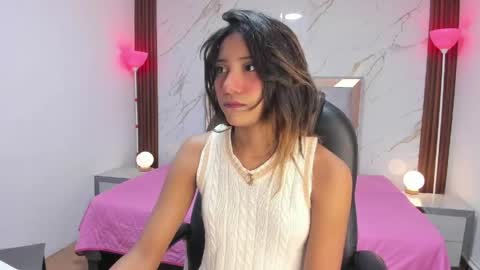 esperanzamora online show from 04.16.26