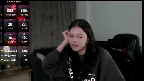 Snapshot of este_ria chatting on 12.08.24 esteria online show from 12.08.24