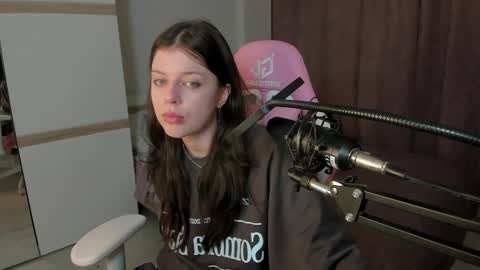 Snapshot of este_ria chatting on 12.09.24 esteria online show from 12.09.24