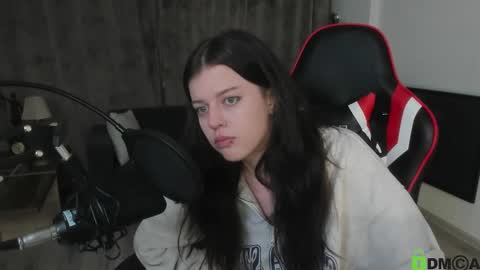 Snapshot of este_ria chatting on 01.03.25 esteria online show from 01.03.25