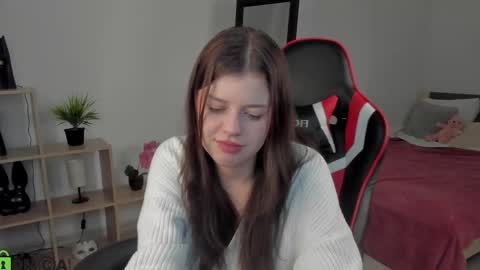 Snapshot of este_ria chatting on 01.25.25 esteria online show from 01.25.25