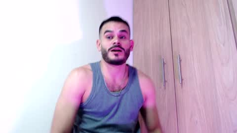 Esteban Fernandez online show from 01.03.25