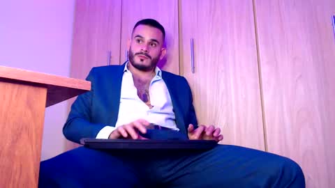 Esteban Fernandez online show from 02.02.25