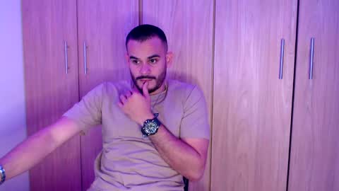 Esteban Fernandez online show from 02.12.25