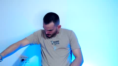 Esteban Fernandez online show from 02.12.25