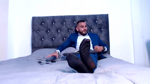 Esteban Fernandez online show from 09.08.25