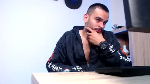 Esteban Fernandez online show from 02.13.26