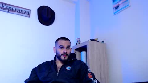 Esteban Fernandez online show from 03.10.26