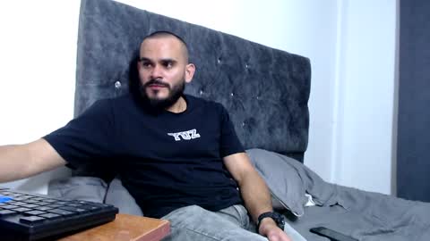 Esteban Fernandez online show from 05.26.26