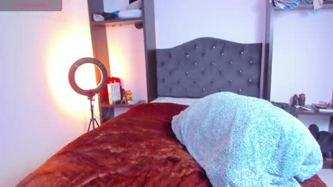 ESTEBAN online show from 12.19.24