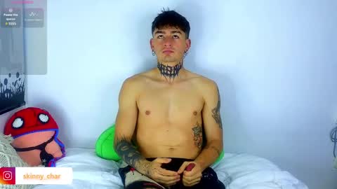 Esteban independent model online show from 01.28.25