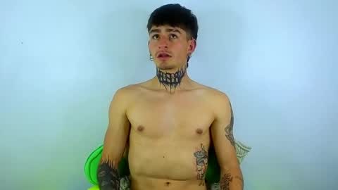 Esteban independent model online show from 03.06.25