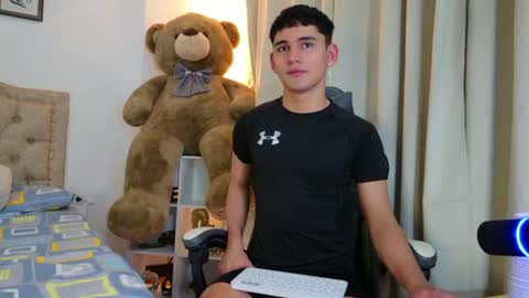 Esteban online show from 07.18.26