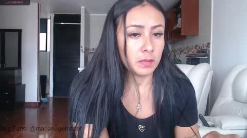 Snapshot of estefi1073162 chatting on 02.06.25 valeria online show from 02.06.25