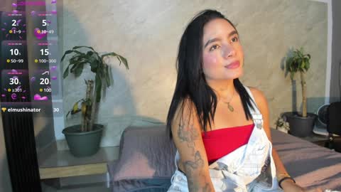 Snapshot of estefy_gomez1 chatting on 02.06.25 Stefy online show from 02.06.25