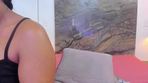 Snapshot of estefy_gomez1 chatting on 03.04.25 Stefy online show from 03.04.25