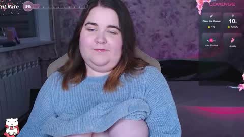 estelle_hicks online show from 10.30.25