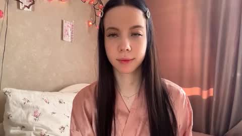 estellezdebski online show from 07.19.26