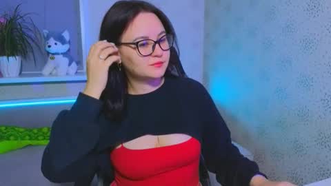 EsterPlayful online show from 12.01.25